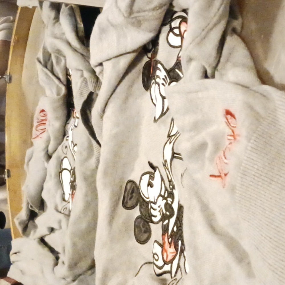 Disney Mickey Minnie Sweater L